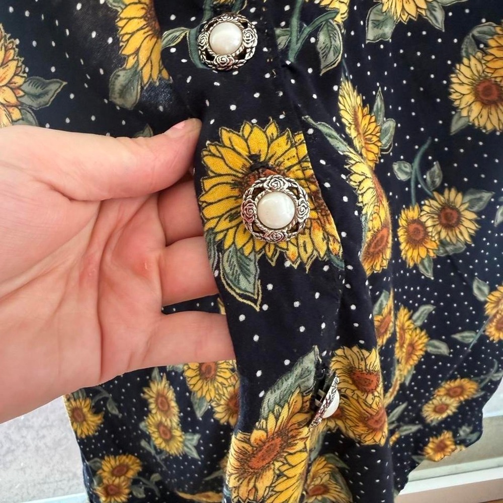 Vintage 90s Sunflower Cottagecore Babydoll Dress with Pearl Buttons - Picture 3 of 8